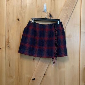 Wool plaid mini skirt. Preppy tartan skirt. Wrap skirt size 2